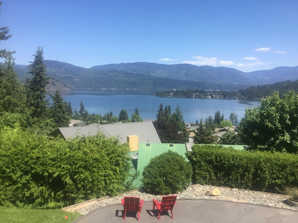 Welcome to Therapy Ridge; Be Prepared to Breathe Deep! in Salmon Arm, Canada