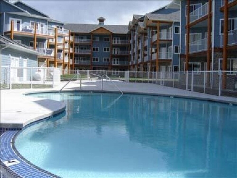 Boating Paradise in the Summer and Sledding Paradise in the Winter in Salmon Arm, Canada