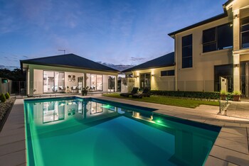 The Wellington Bed & Breakfast Tasmania Australia
