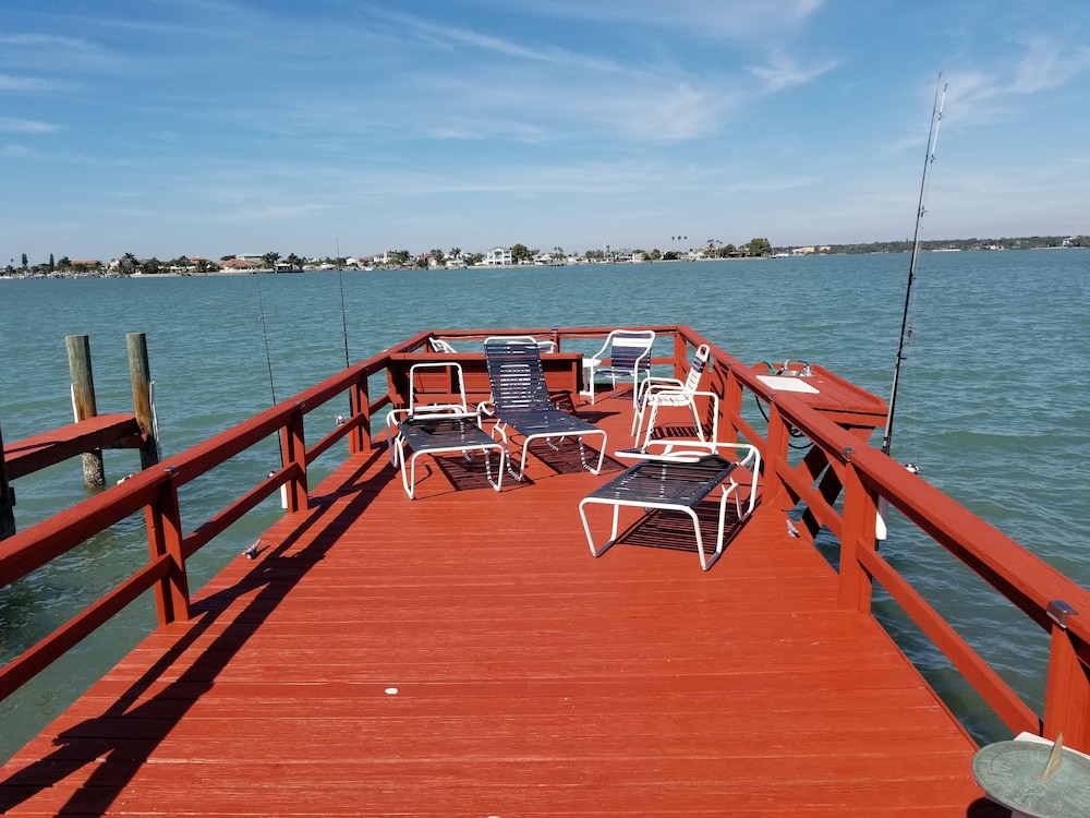 - Paradise Ln-Dolphin View - Boats*-Pets* Welcome !!