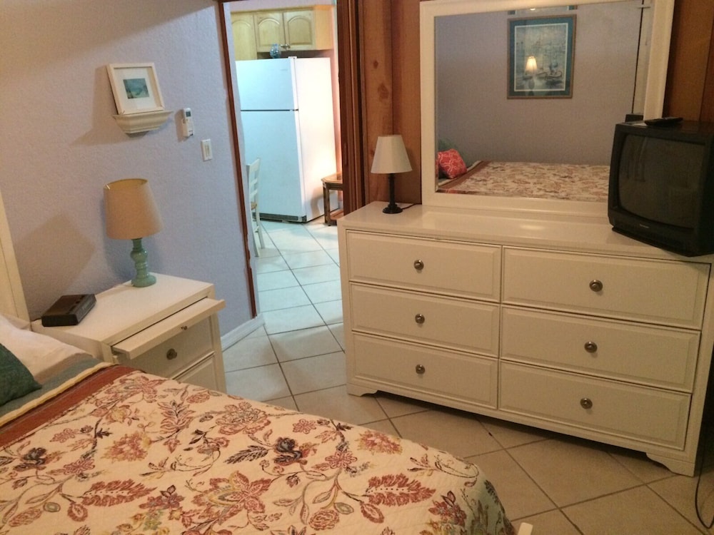 - Paradise Ln-Dolphin View - Boats*-Pets* Welcome !!