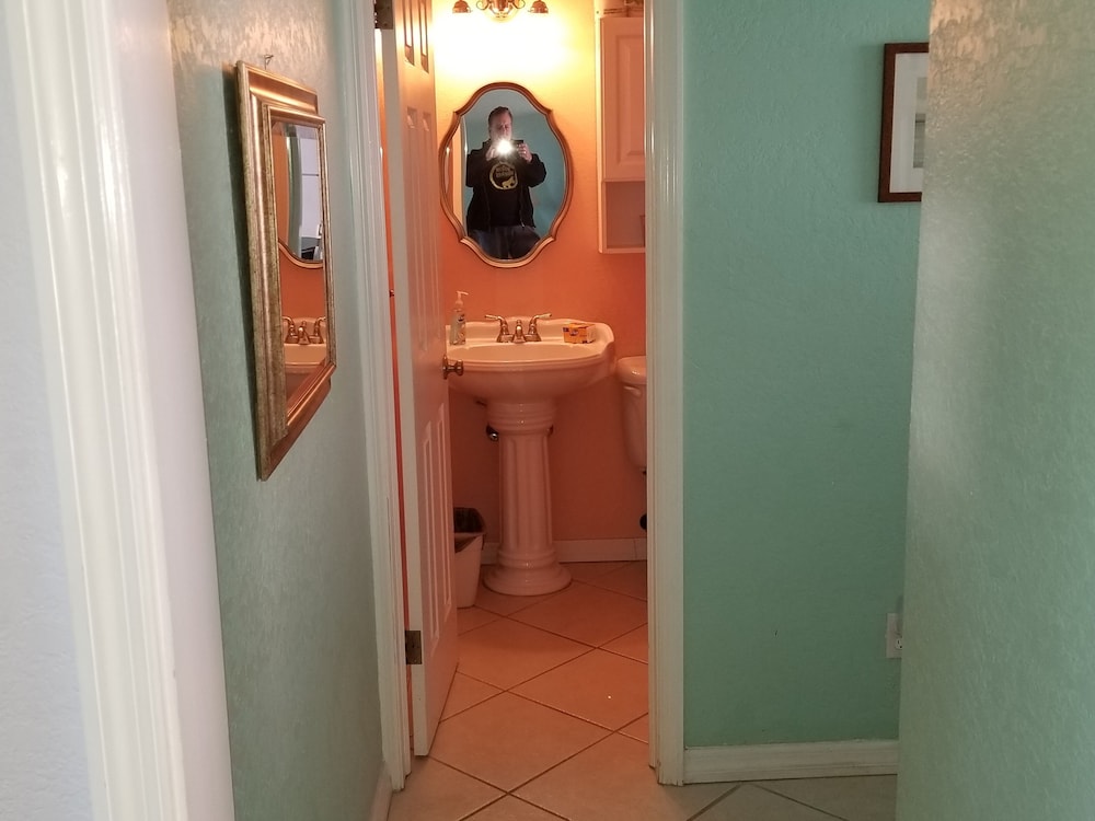 - Paradise Ln-Dolphin View - Boats*-Pets* Welcome !!