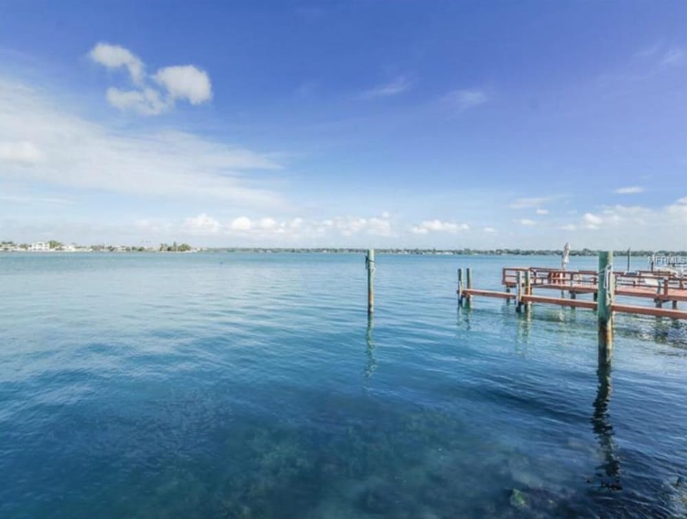 - Paradise Ln-Dolphin View - Boats*-Pets* Welcome !!