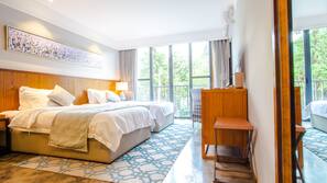In-room safe, desk, blackout curtains, free WiFi