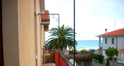 House With 2 Bedrooms in Contrada Termini, With Wonderful sea View and Balcony Near the Beach