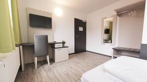 Bureau, chambres insonorisées, Wi-Fi gratuit, draps fournis
