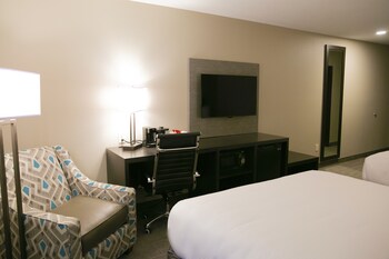 Berlin Encore Hotel Suites New Philadelphia 2020 Room Prices