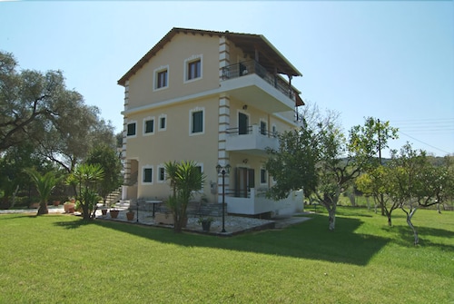 Villa Apollo Parga in Párga, Greece