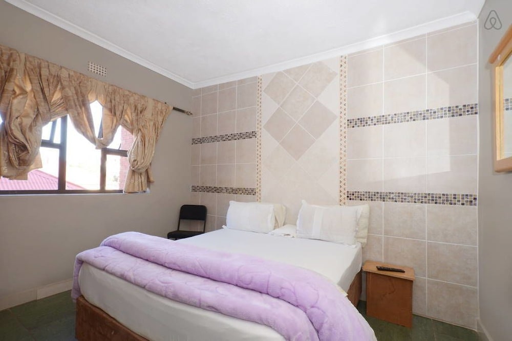 Legacy Guest Lodge in Johannesburg Best Rates & Deals on Orbitz