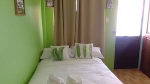 Minibar, desk, free WiFi