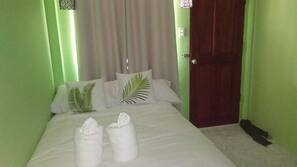 Minibar, desk, free WiFi