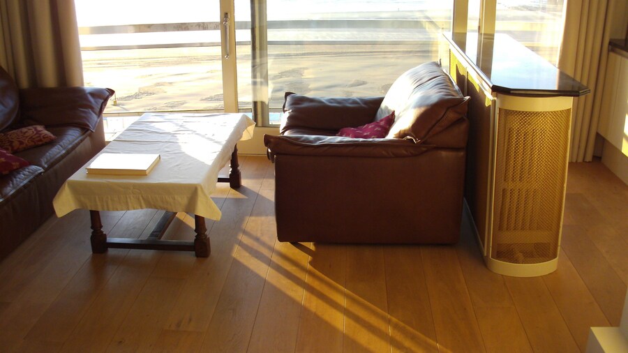 Serena Waterbed Seaview