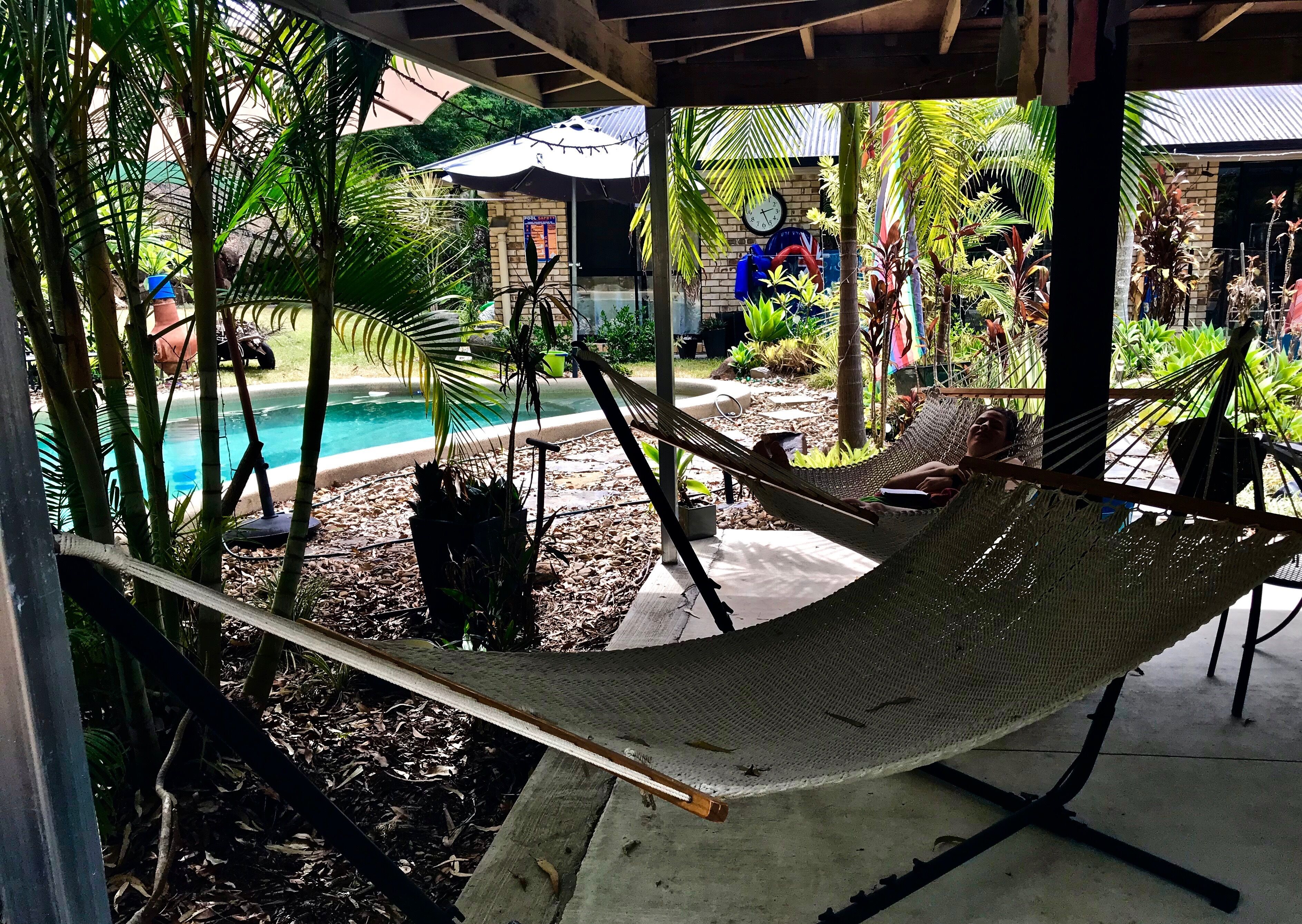 Forest Setting, Pool, Cabana, Large Bath, Netflix/foxtel/wifi, King Size Bed