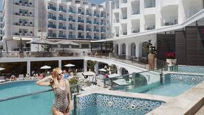 Indoor pool, seasonal outdoor pool, pool cabanas (surcharge)