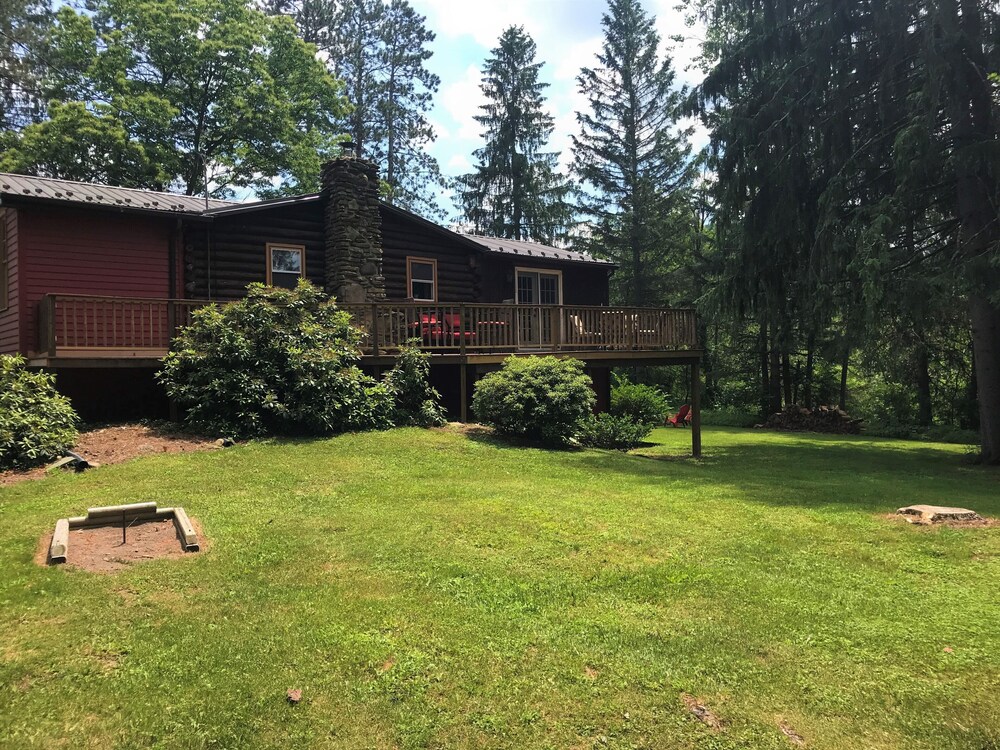 Contemporary Cabin Near Pine Creek, PA Grand Canyon and More, Wellsboro Room Prices & Reviews