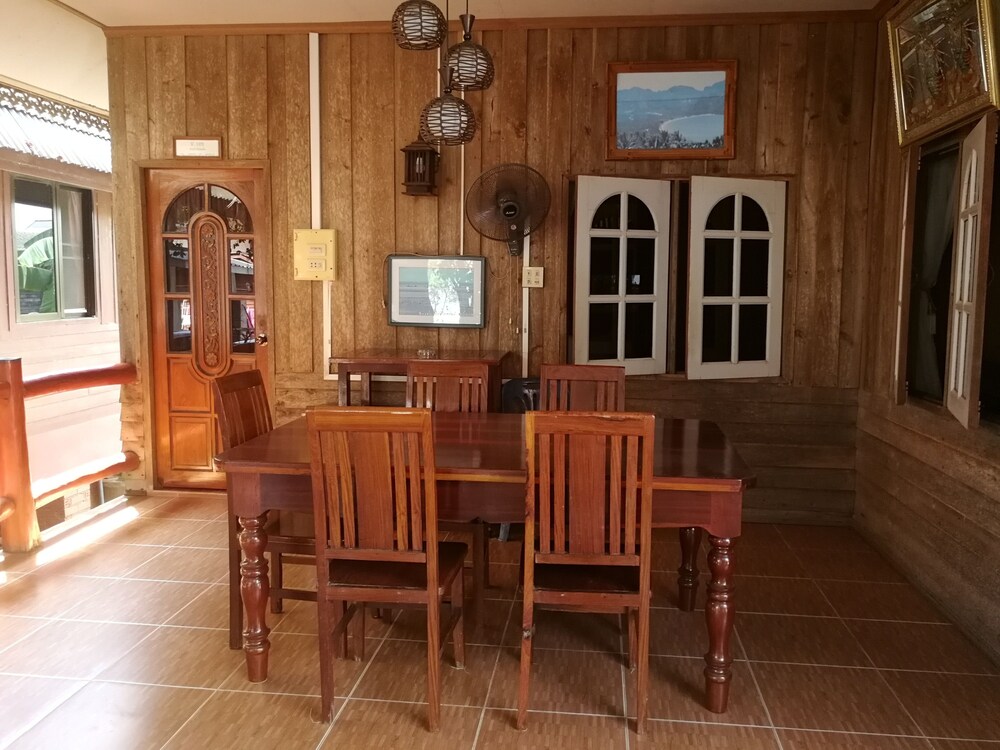 ระเบียง/นอกชาน