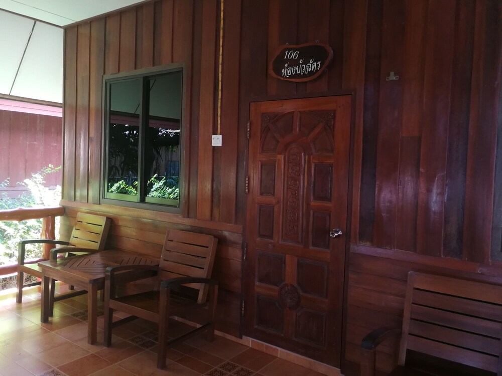 ระเบียง