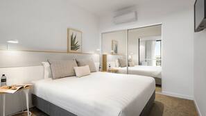 In-room safe, desk, iron/ironing board, free WiFi