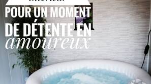 Bain à remous intérieur