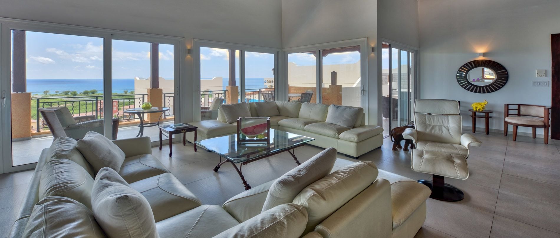 Sky Villa in Les Terres Basses, Saint Martin
