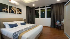 3 bedrooms, desk, iron/ironing board, free WiFi