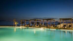 Outdoor pool, pool umbrellas, pool loungers