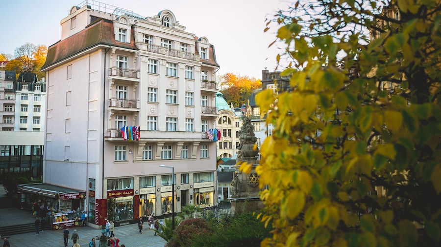 ASTORIA Hotel & Medical Spa, Art Deco WOLKER