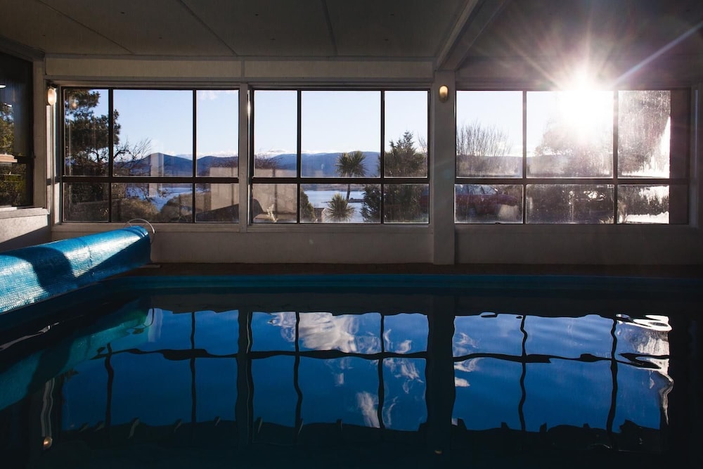 Pool, Snowy Valley