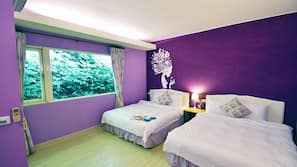 Desk, blackout drapes, rollaway beds, free WiFi