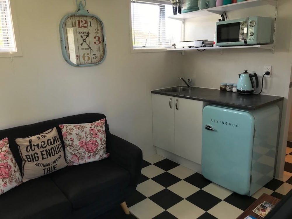 Retro Cabin in Taupo, New Zealand