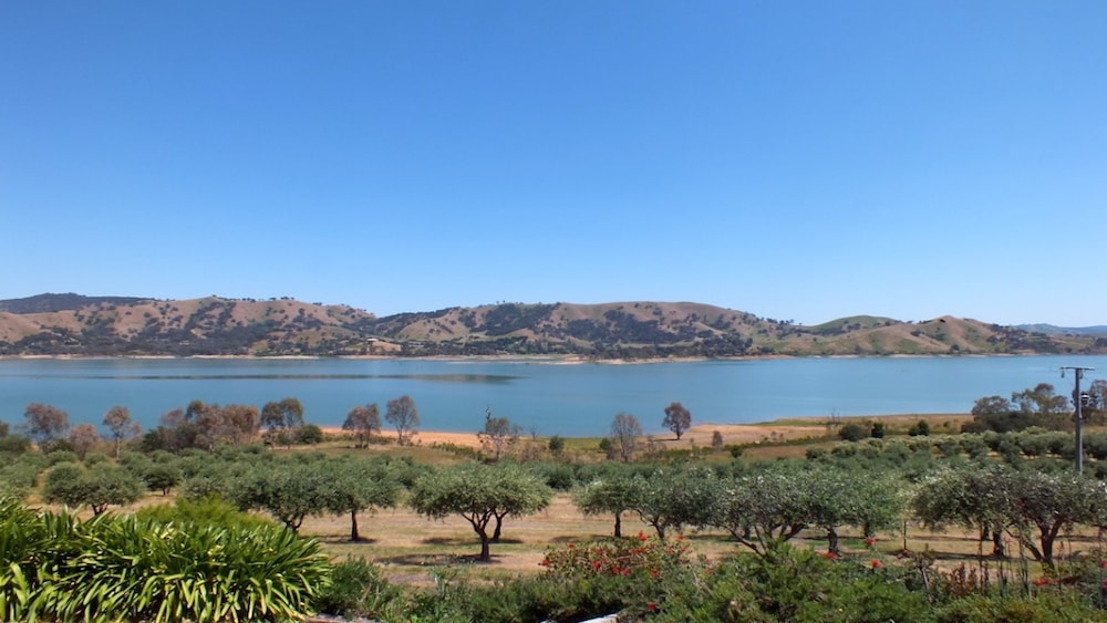 Lazina Grove Lakehouse - Bonnie Doon