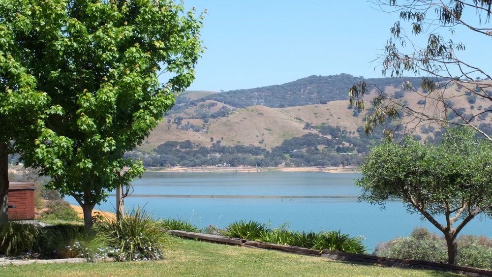 Lazina Grove Lakehouse - Bonnie Doon
