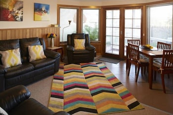 Ardmore Apartment – 12 Minutes Walk to the City Centre Tasmania Australia