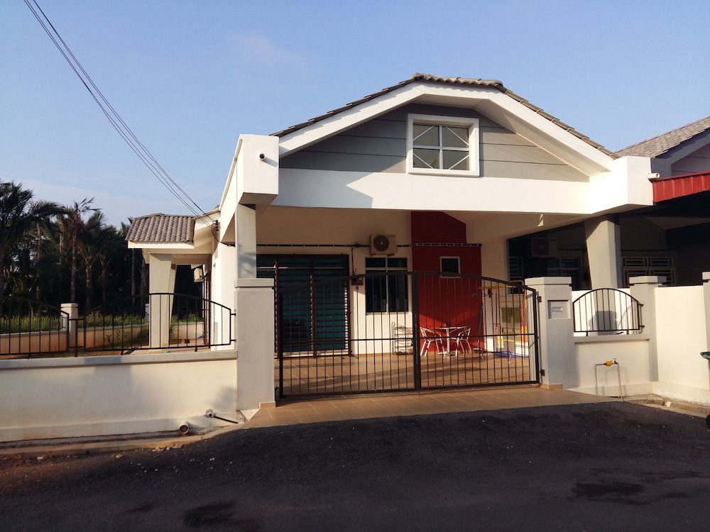 Samsiah Guest House Taman Yayasan 2019 Room Prices 46