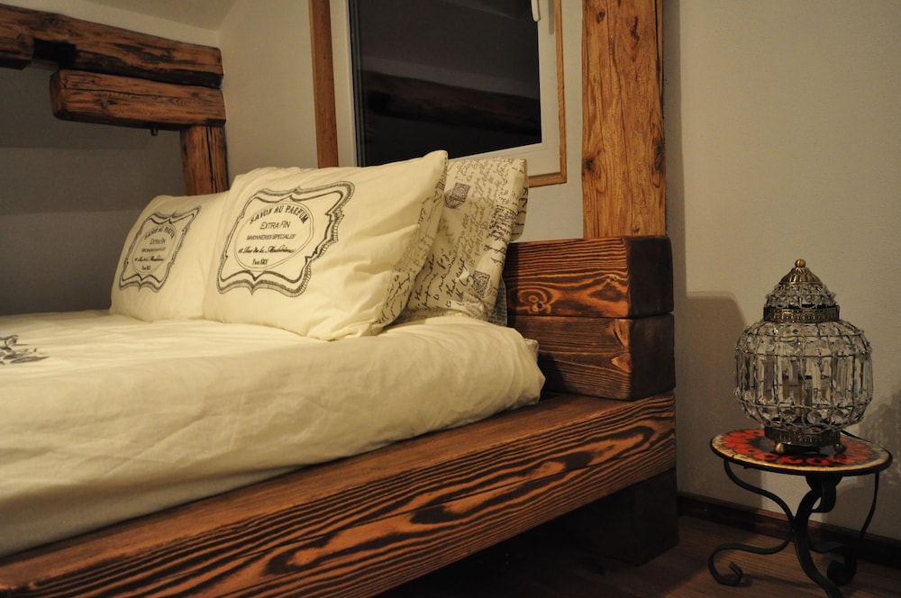 Beautifully designed Apartment. Fully equipped for your holiday needs