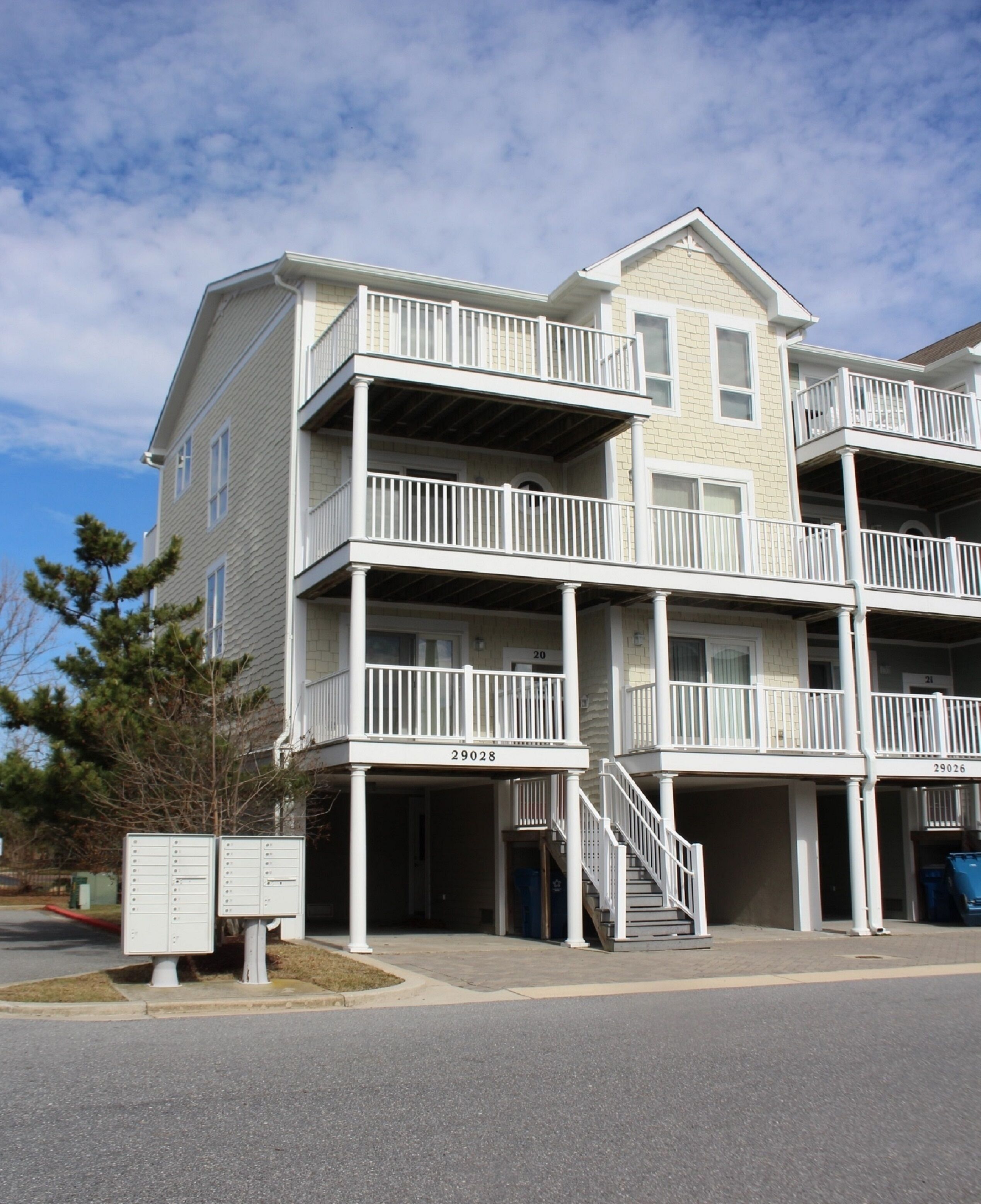 Luxury Town Home North Bethany 3 Minute Walk To Beach Great Ocean Views In Bethany Beach De Expedia