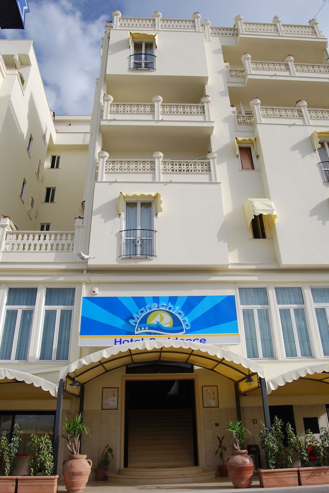 Marechiaro Beach Club