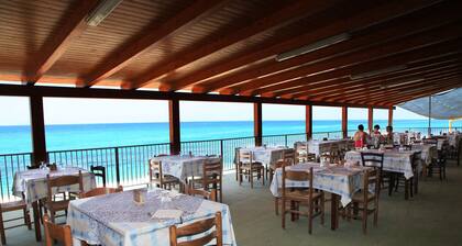 Villagio Camping La Scogliera