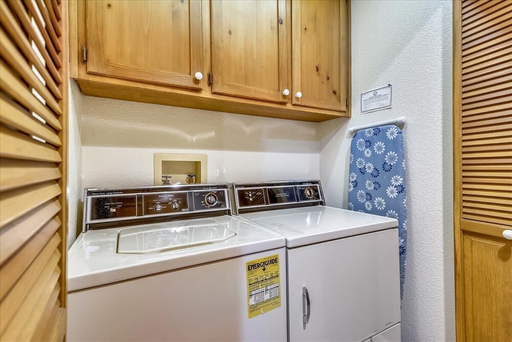 Rocky Ridge #113: 4  BR, 2.5  BA Condominium in Tahoe City, Sleeps 10