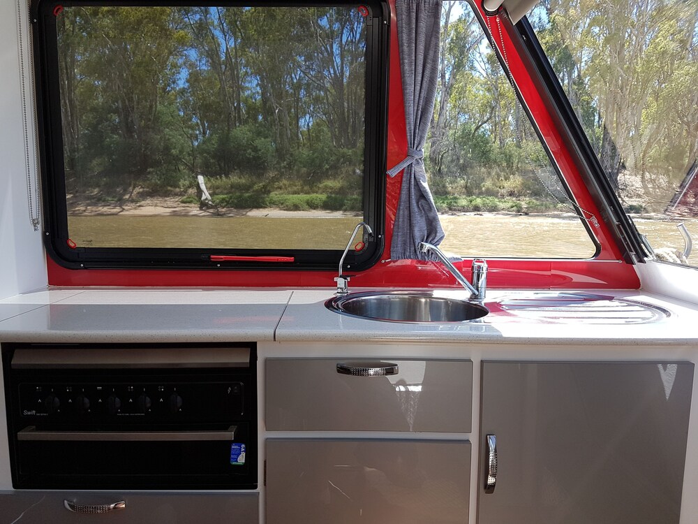 Moama on Murray River Cruisers