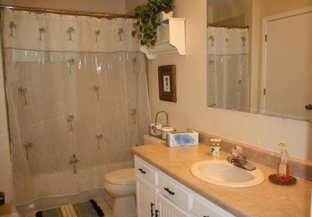 ❤️*Downtown Saluda*❤️PETS *Large OpenConcept HOME & LOTS of PARKING-16 mins 2 TIEC