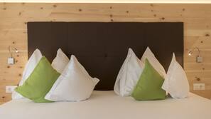3 Schlafzimmer, kostenlose Babybetten, kostenloses WLAN