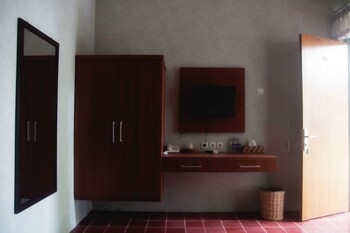 Ndalem Mantrigawen Deals Reviews Yogyakarta Idn Wotif - 