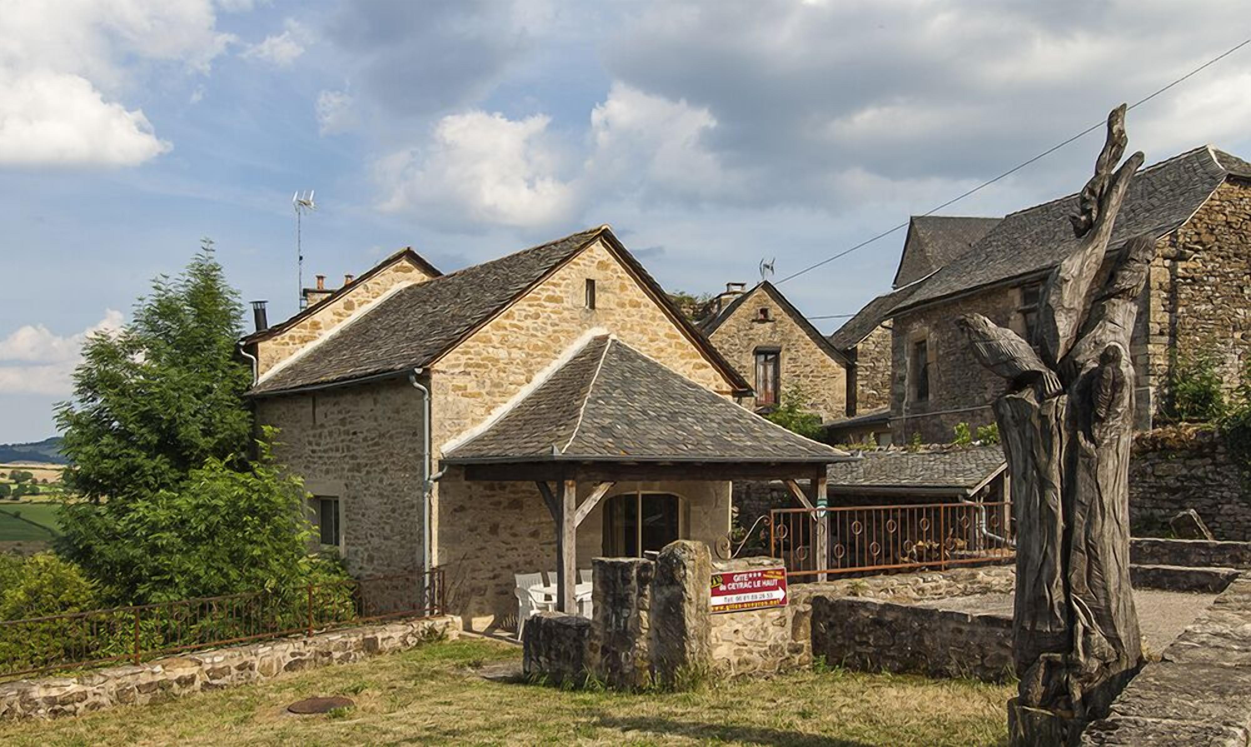 Gîte Ceyrac le Haut - 3 étoiles in Bozouls in Bozouls, France