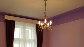 Blackout drapes, free WiFi, linens
