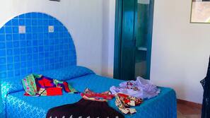 1 Schlafzimmer, hochwertige Bettwaren, kostenpflichtige Zustellbetten