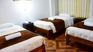 Roupas de cama premium, edredons de pluma, cofres nos quartos