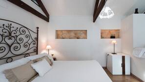 Sábanas de algodón egipcio, edredones de plumas, minibar