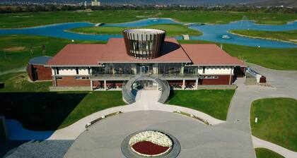Theodora Golf Club
