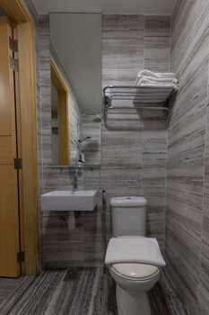 Butternuttree Hotel Sg Clean Reviews Photos Rates Ebookers Com